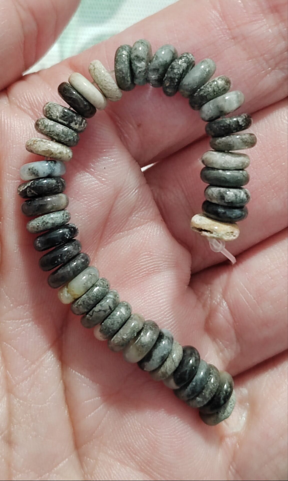 40 rondeles jade nublado 6x2mm