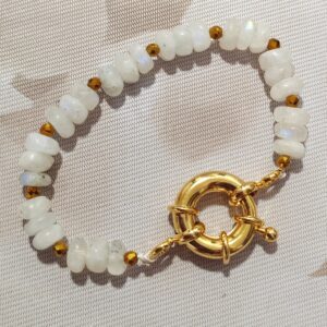 pulsera de piedras luna,hematite y acero dorado
