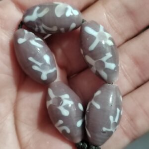 1 cuenta de murano ovalada morada 21x11mm