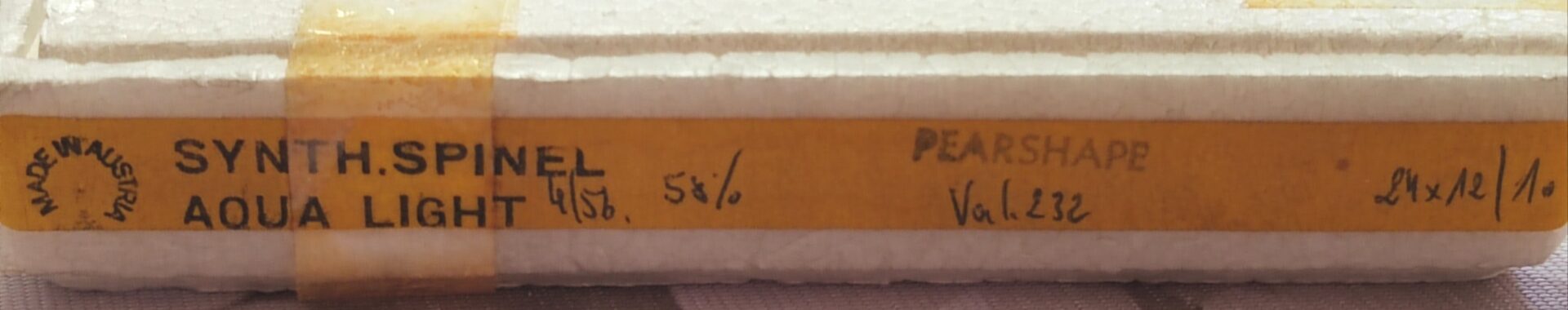 espinela aguamarina
Pearshape 24x12mm - Imagen 5
