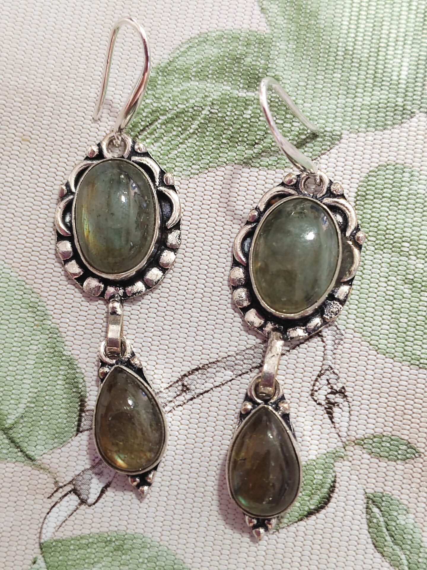 pendientes labradoritas con destellos