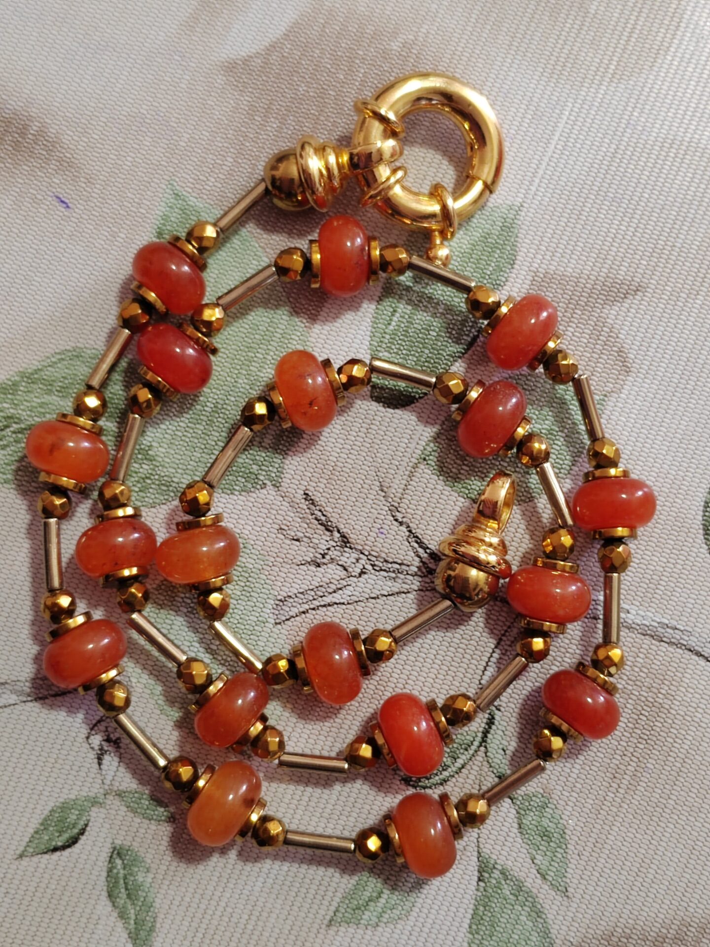 collar de aventurinas naranjas